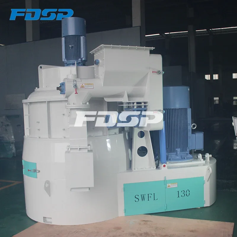 Chinese high quality large capacity poultry feed mixer grinder machine