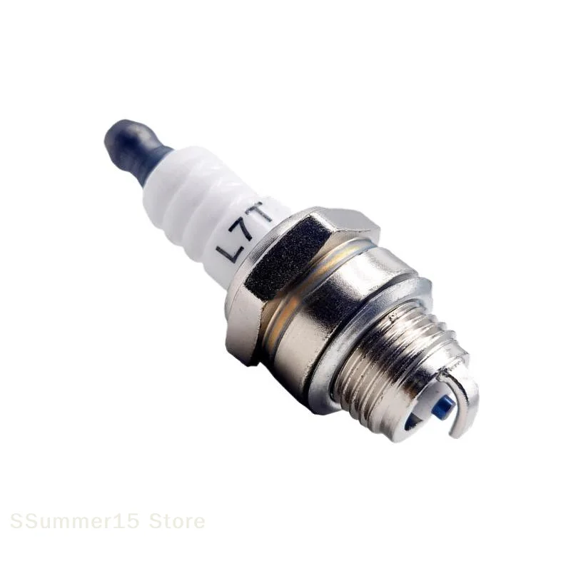 R1pcs  Spark Plug For Chainsaw And Brush Cutter Gasolina Chainsaws Spare Parts Garden Tools