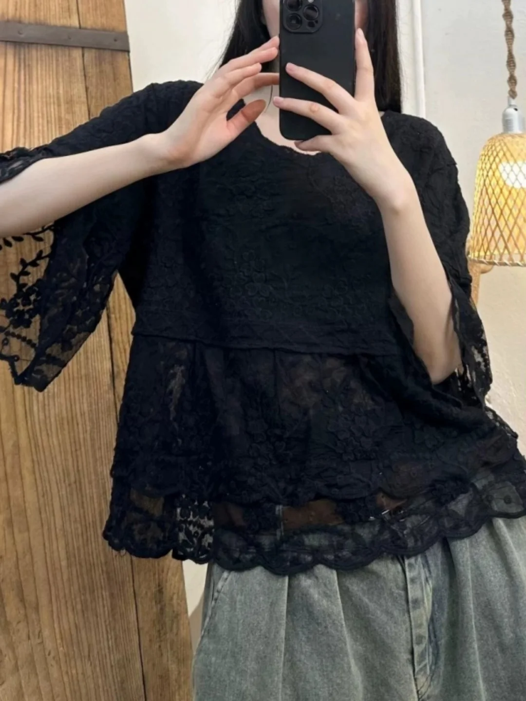 Retro Lace Splice V-neck 3/4 Sleeve Women's Top plus Size Casual Vintage Style Floral Pattern Thin Material Versatile Doll Shirt