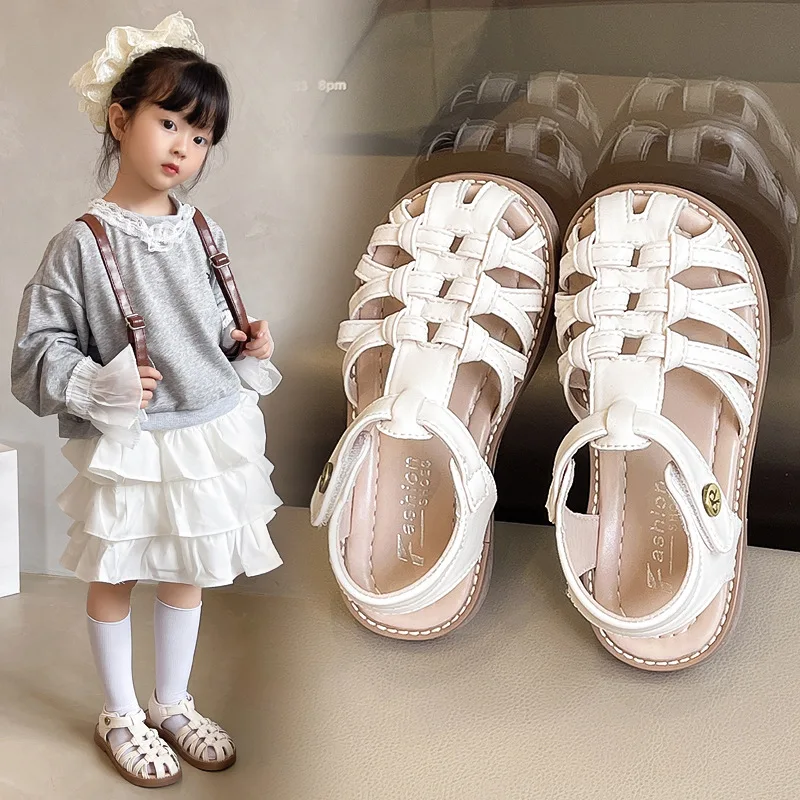 2025 Children's sandals for girls shoes for kids Gladiator Summer soft Flat Heels beach Princess fashion Cut-Outs weave shoes