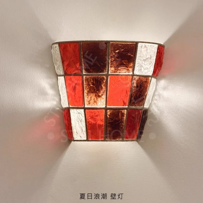 

Y Vintage Romantic Handmade Hammer patterned Glass Wall Lamp