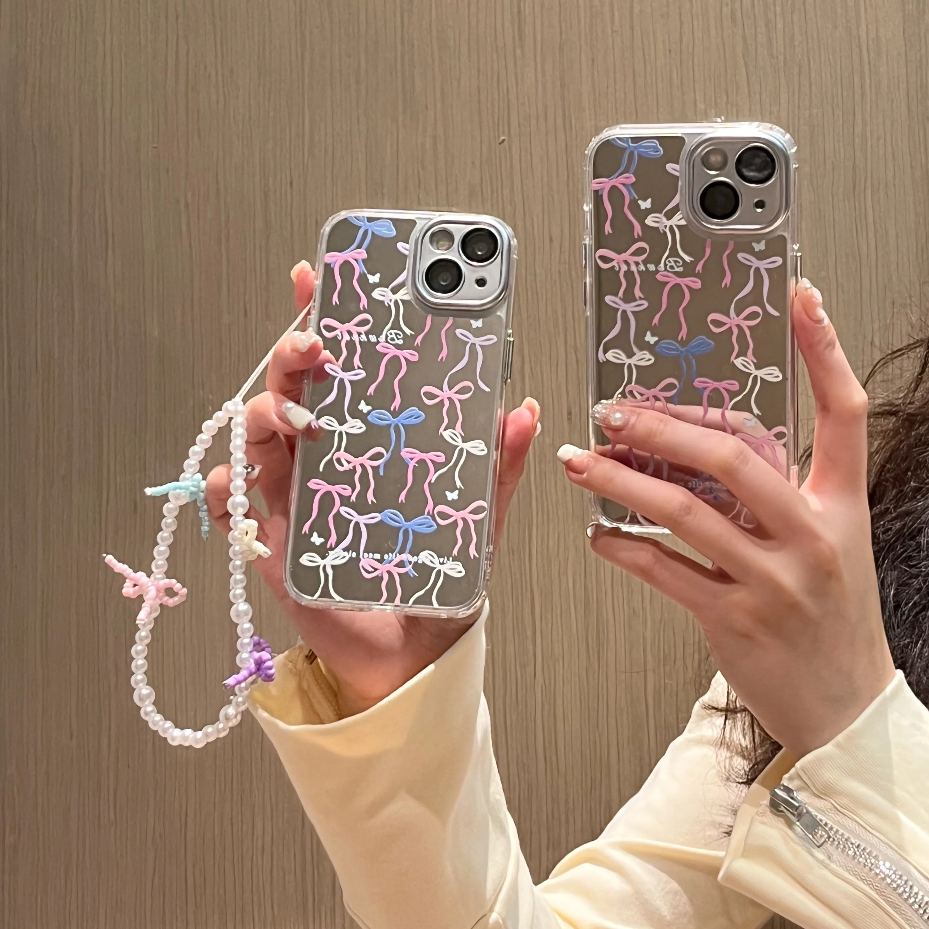 

Korean Luxury Reflective Mirror Full Screen Bow Bead Bracelet Case for iPhone 15 14 13 12 11 Pro Max Back Cover For Girl Gift