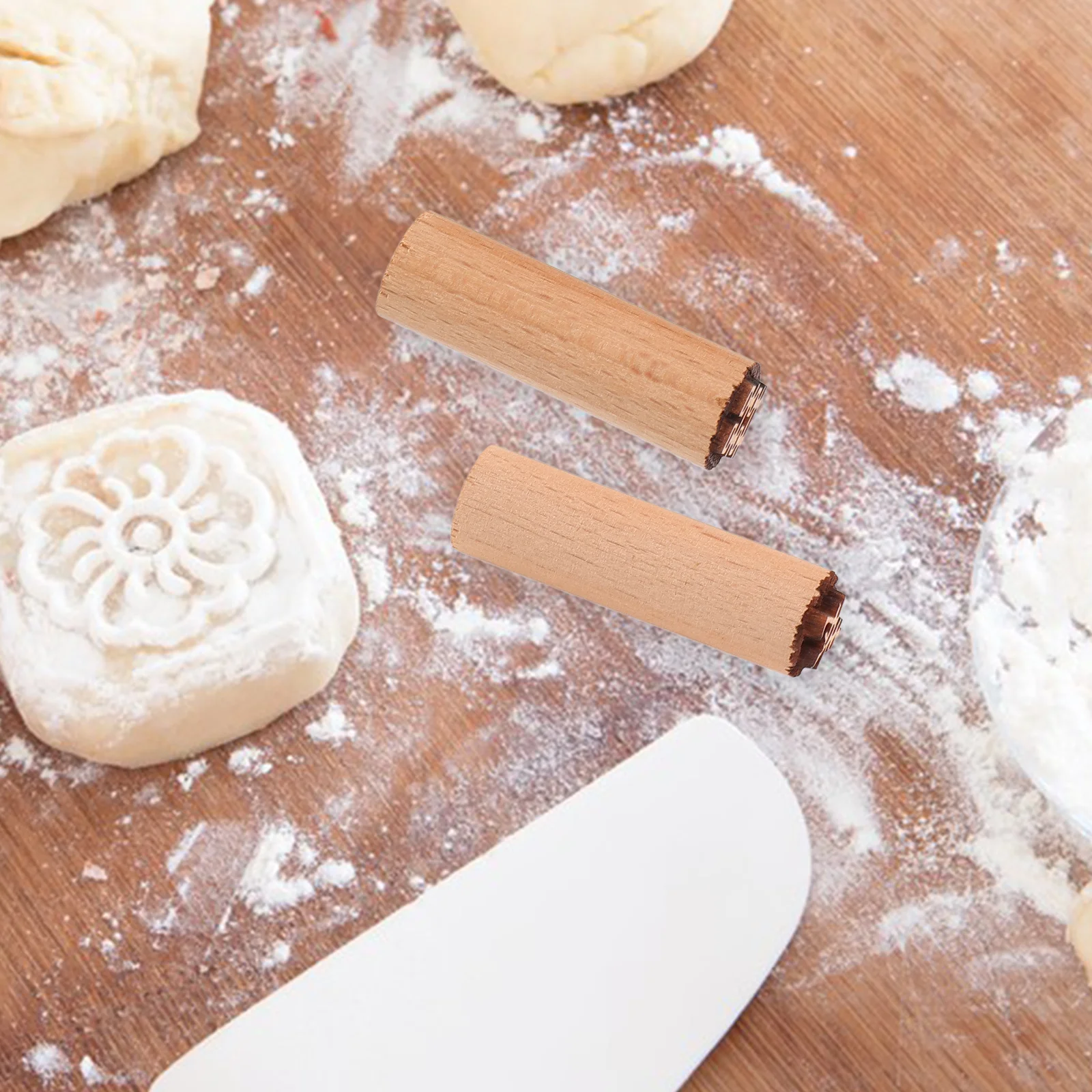 

4Pcs Moon Cake Stamps Wooden Baking Molds Delicate Patterns Practical for Dessert Making Durable Cookie Stampers