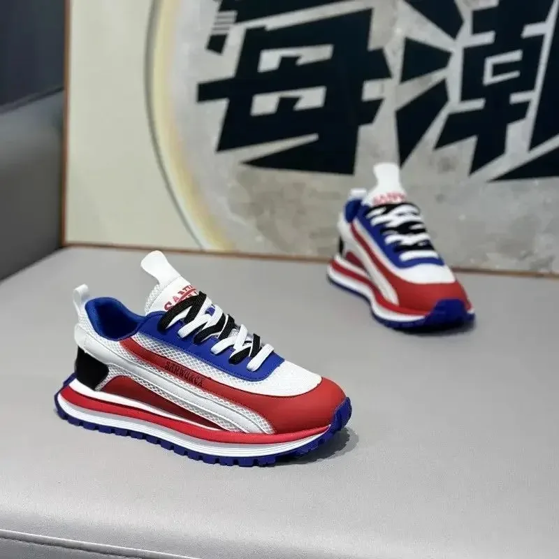 العصرية الرياضة حذاء أحمر الرجال سميكة القاع زيادة جولة رئيس حذاء كاجوال المضادة للانزلاق مقاومة للاهتراء تنفس شبكة ترقية