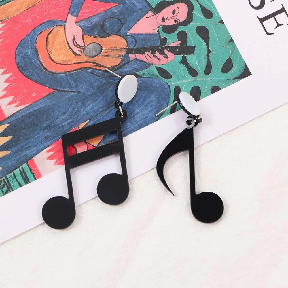 

Gifts Fashion Personality Acrylic Black Musical Note Asymmetric Earrings Women Jewelry Stud Earrings