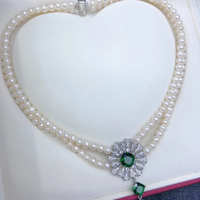 Natural Freshwater Pearl Necklace for Women Fashionable Versatile Multi-layer Niche Design Exquisite Collarbone Chain Trendy