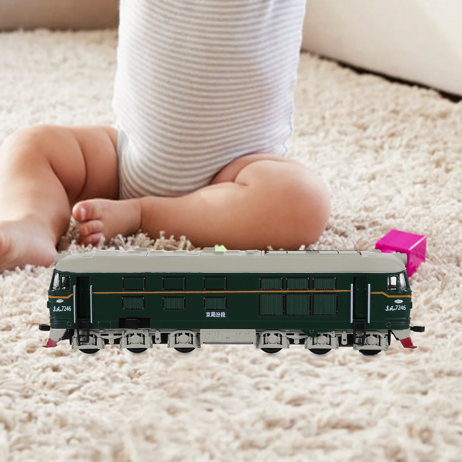 Locomotora a Escala 1:87 de Aleación, con Fricción, Luces y Sonido, Simulación de Motor, Regalo Educativo para Niños