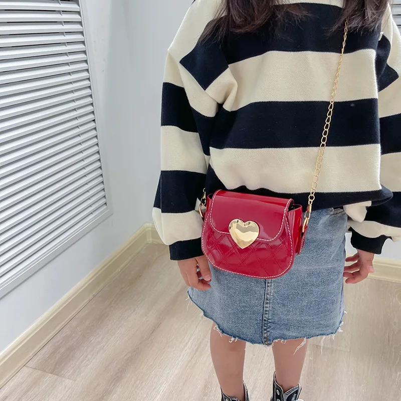 Children's Crossbody Bags Cute Little Girls Mini Shoulder Bag for Kids Fashion Heart Pattern Coin Purse Small Handbags