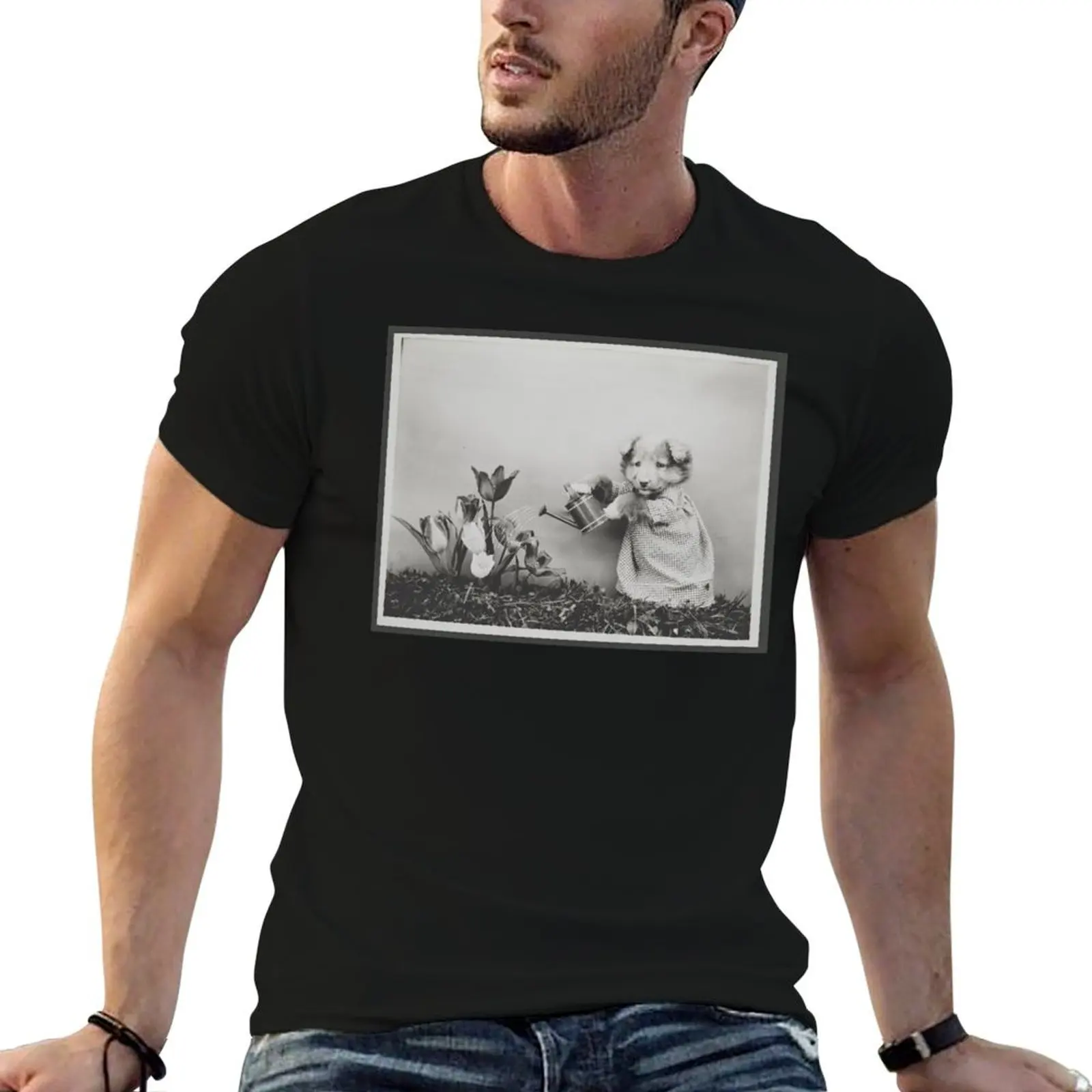Water Flowers T-Shirt Lightweight Gym Training T-Shirt