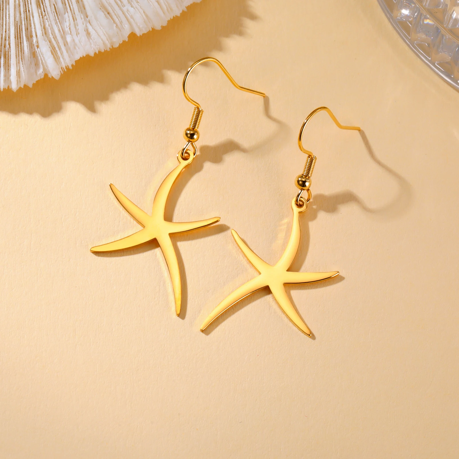 Teamer Stainless Steel Hoop Earrings for Women Girls Funny Starfish Star Pentagram Earrings Beach Travel Summer Ear Jewelry