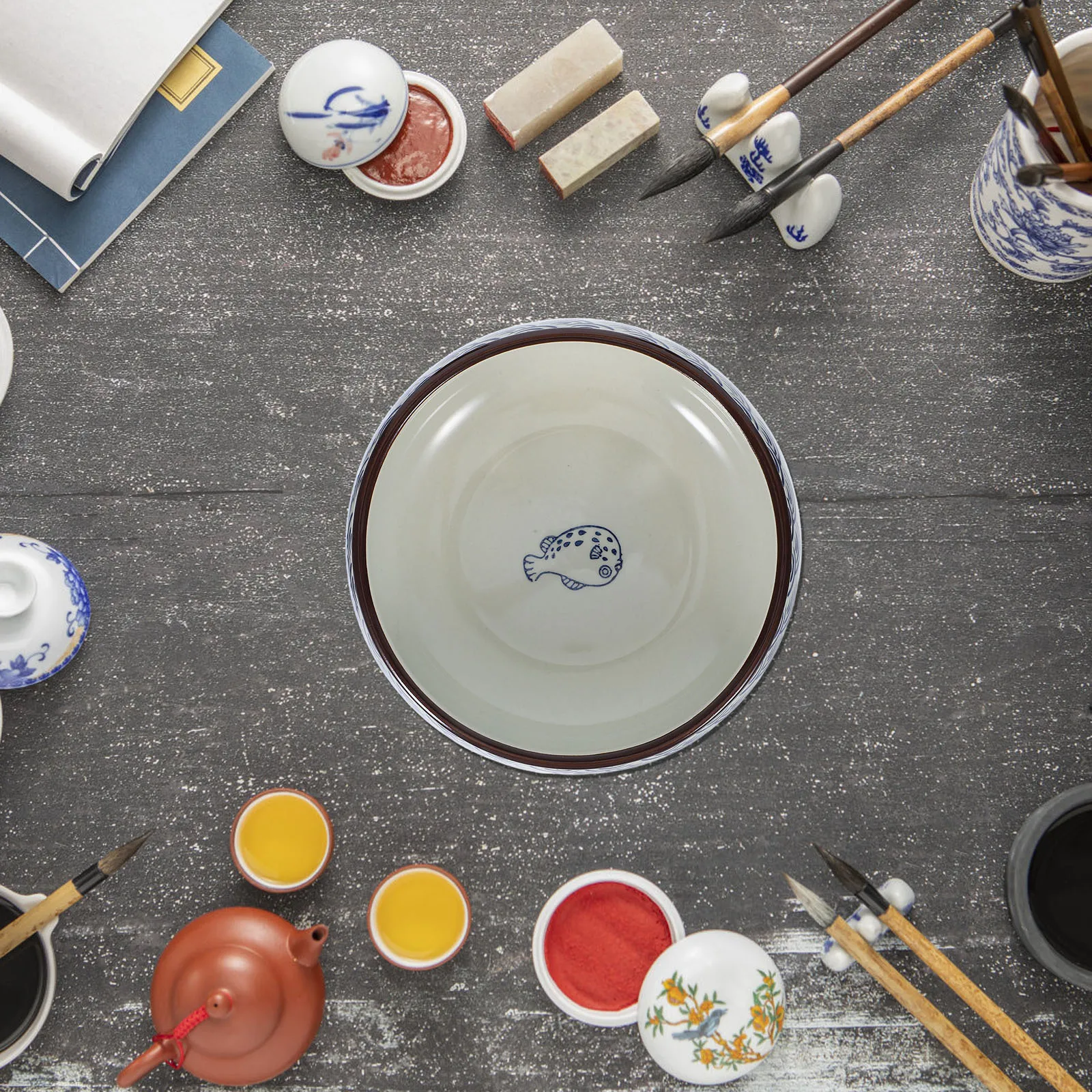

Ceramic Ink Brush Washer Pot Shallow Decorative Fish Design Calligraphy Ink Dish Brush Cleaner Porcelain Inkwell Tool