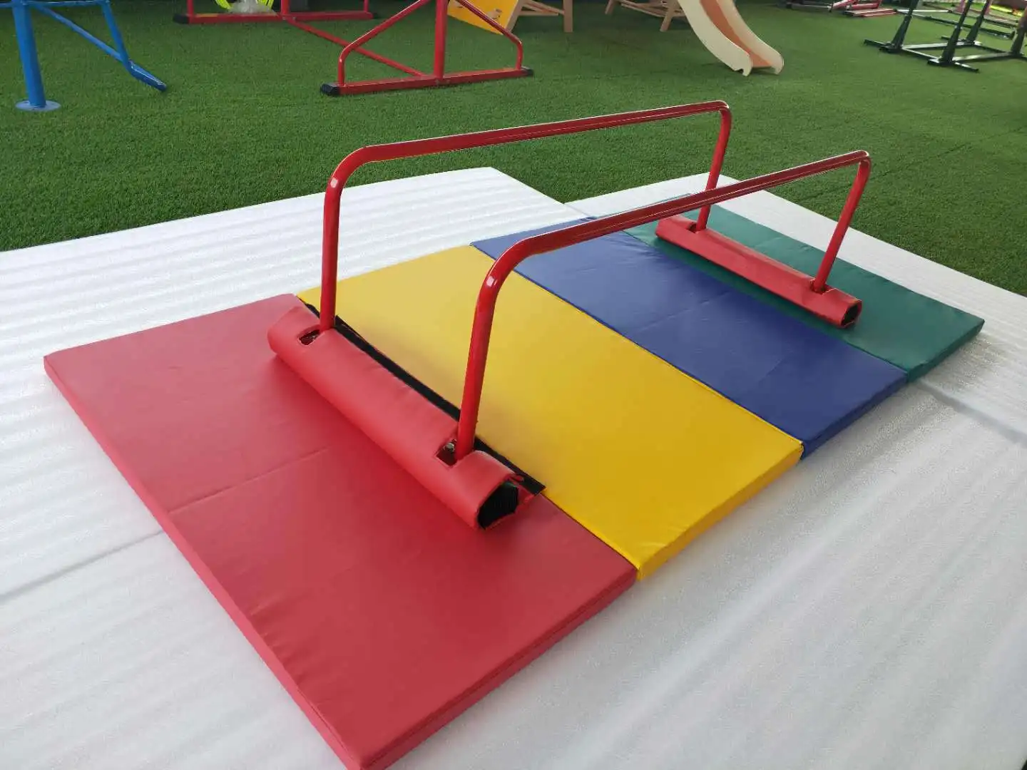 New gymnastics fitness teaching aids, crawling frame, children's kindergarten training multi-functional frame, parallel bars