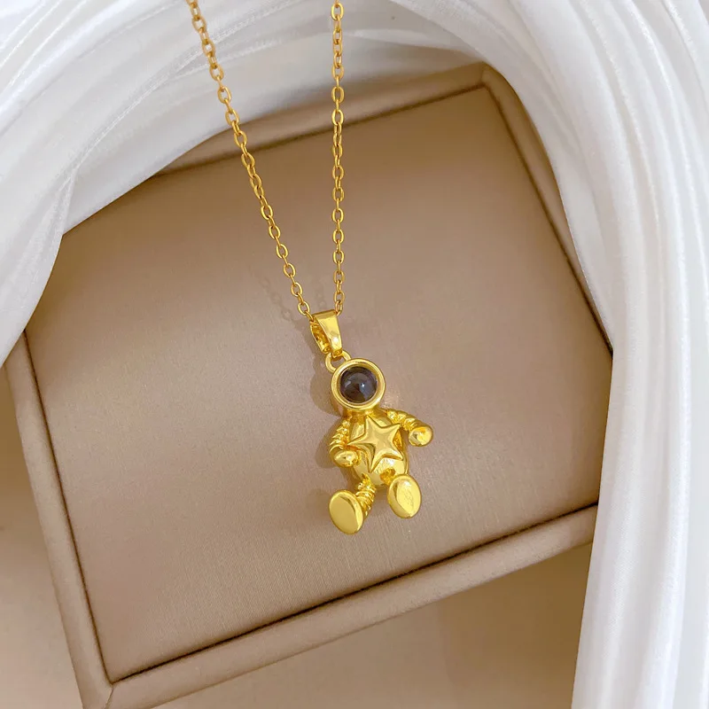 Spaceman Pendant Necklace Astronaut Star Creative Project Stone Necklaces For Women Stainless Steel Chain Jewelry Lovers Gift