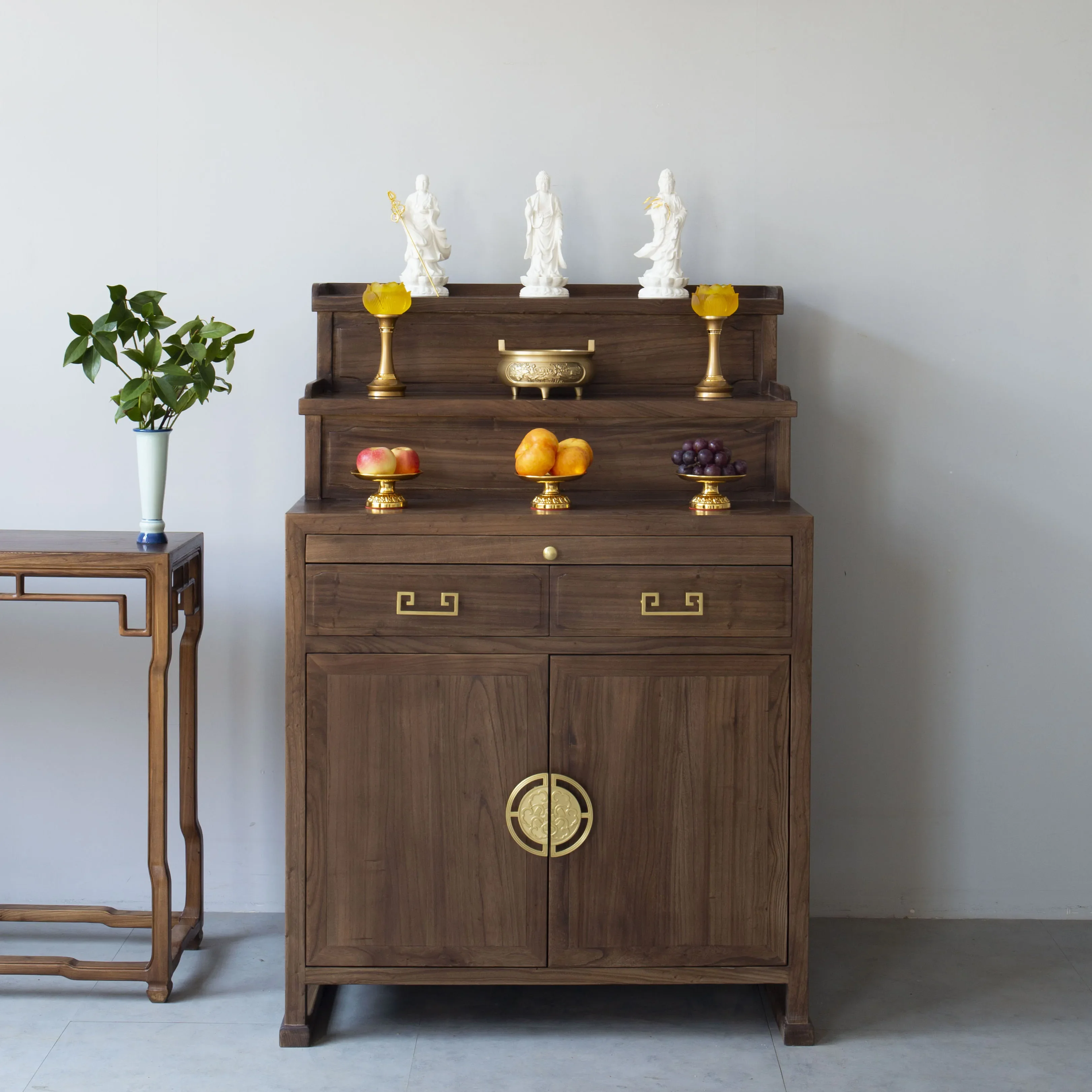 

Стол в китайском стиле, трехслойный буддийский нишевый вертикальный шкаф, футляр для благовоний, Gongtai, тибетский буддийский шкаф, бытовой