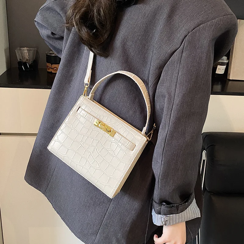 Borsa a tracolla da donna in rilievo coccodrillo, elegante borsa con chiusura a serratura, borsa a tracolla stile vintage, lussuosa e chic