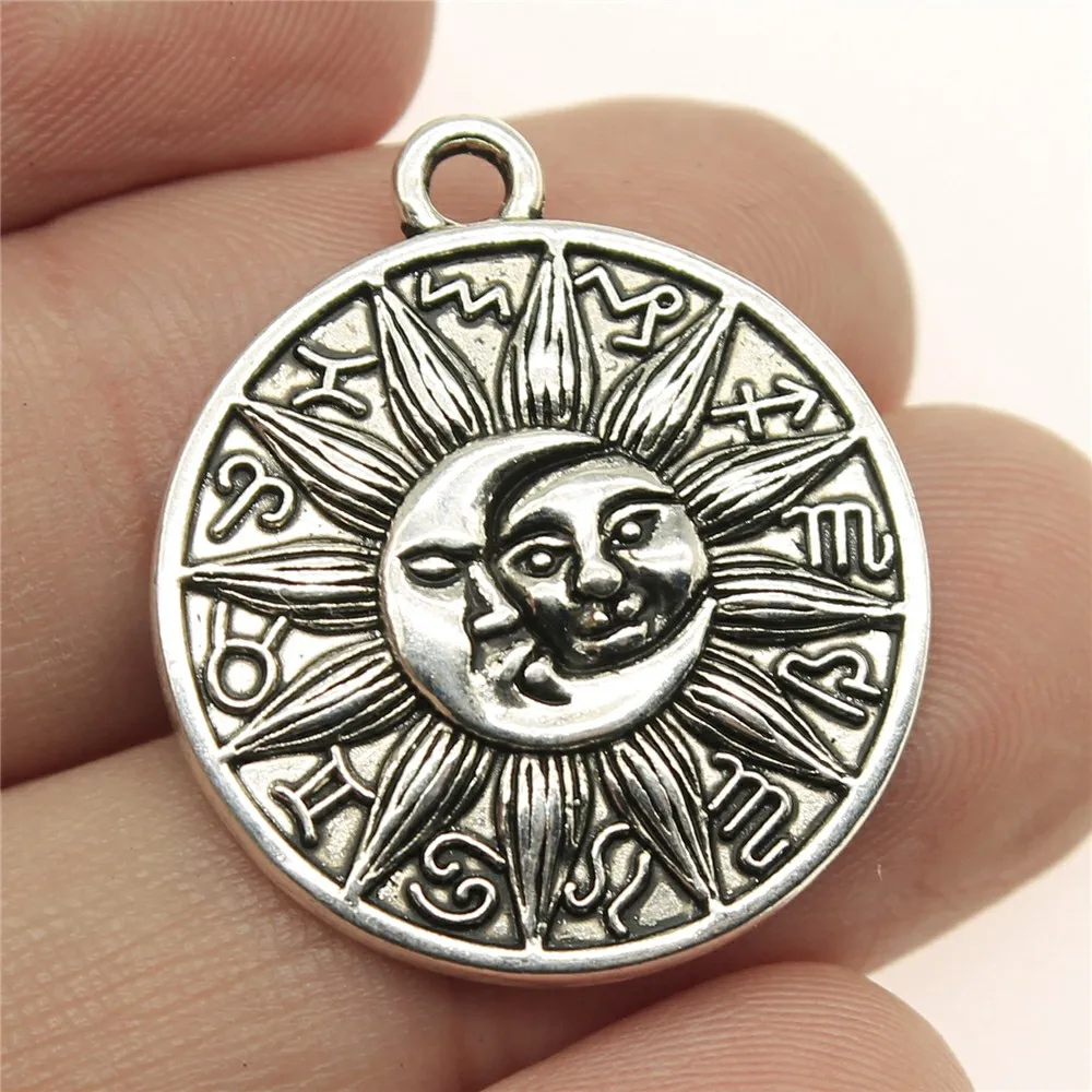 WYSIWYG 4pcs 28x25mm Round Shape Retro Zodiac Symbol Sun And Moon Totem Charm Pendant For Necklace Making