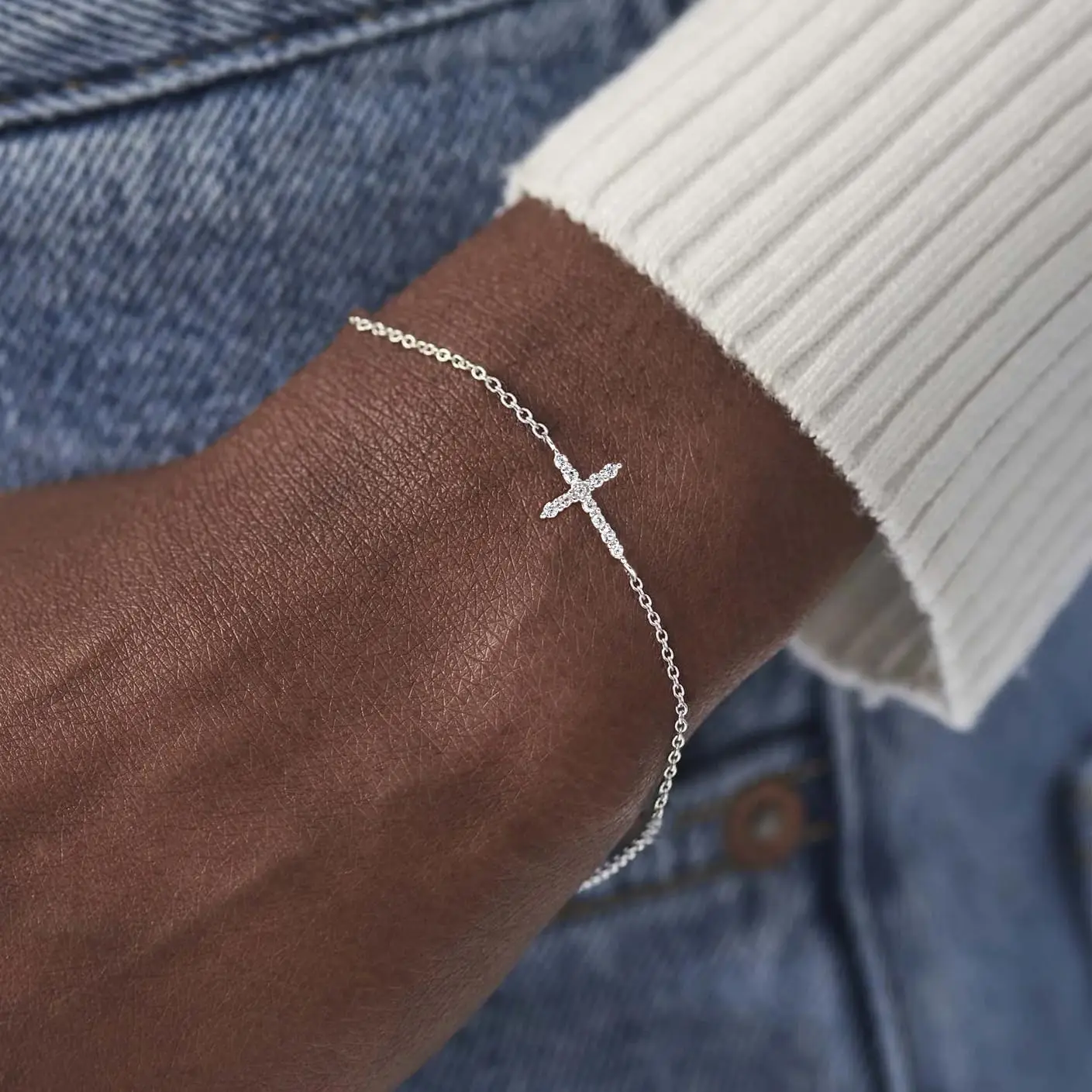 Sierlijke kruisarmband - 925 sterling zilver / 18k vergulde CZ-kettingarmbanden voor vrouwen Trendy religieuze christelijke sieradengeschenken