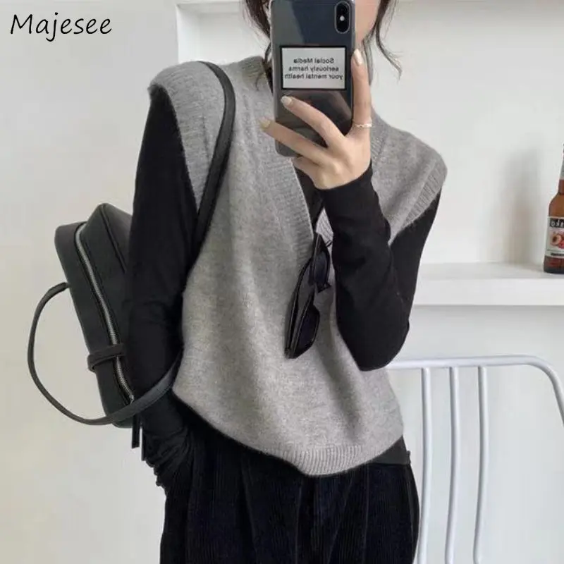 

Solid Sweater Vests Women V-neck Knitwear Spring Chic Loose Fashion Basic Vintage Streetwear All-match Temperament Thin Sueters