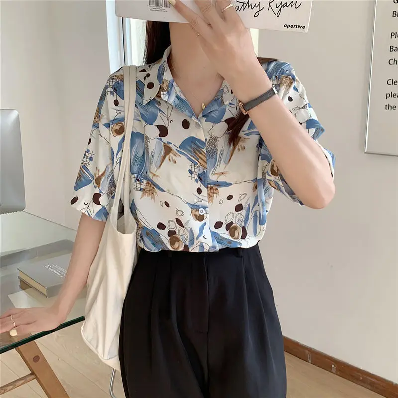 Elegant Fashion Harajuku Slim Fit Female Clothes Loose Casual All Match Tops Women Printed Button Cardigan Short Sleeve Shirt