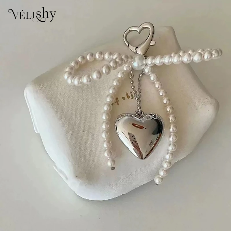 Delicate Beaded Key Chain Pendant Handmade Pearl Bow Shaped Keyring Heart Keychain Ornament Pearl Decoration For Bags Phones