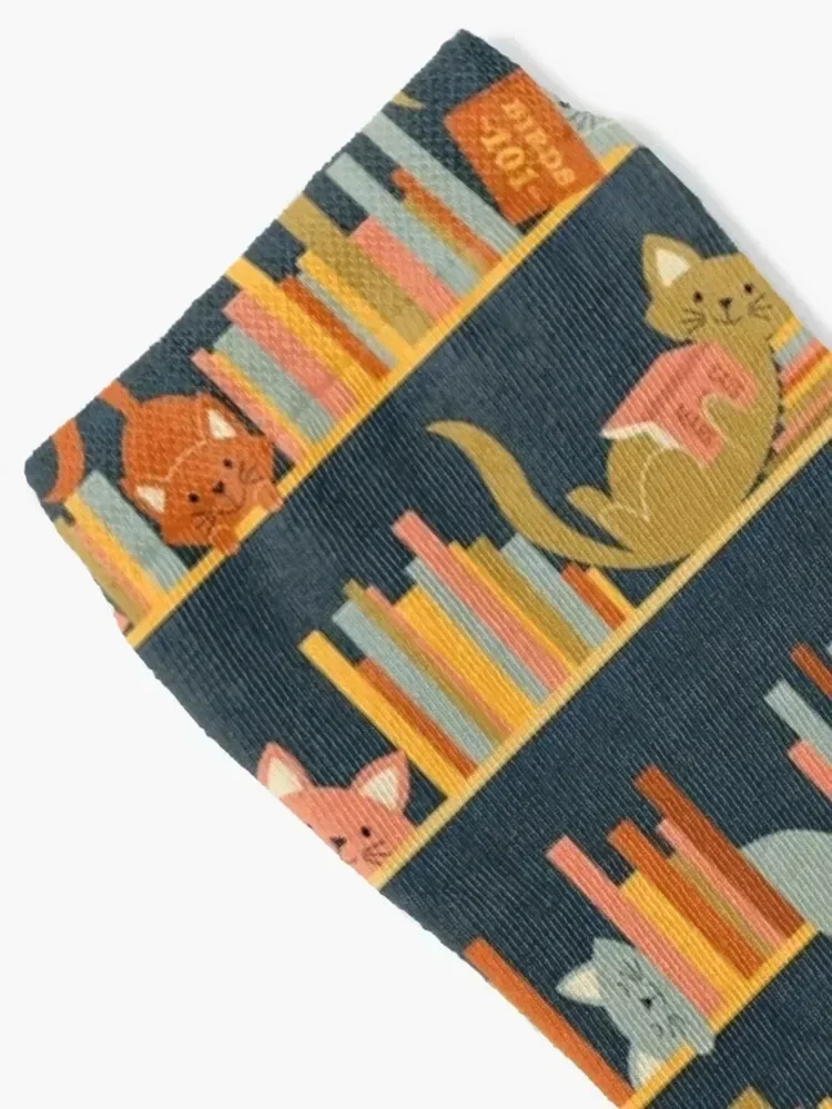 Cozy Cats and Books Socks hiphop soccer anti-slip basketball hiking Men's Socks Luxury Women's
