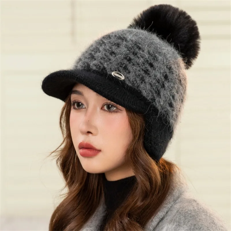 Chapéu feminino estilo coreano, novo, 2024, chapéu elegante de lã com proteção auricular e pompom, de malha pontudo. Mantenha quente no inverno