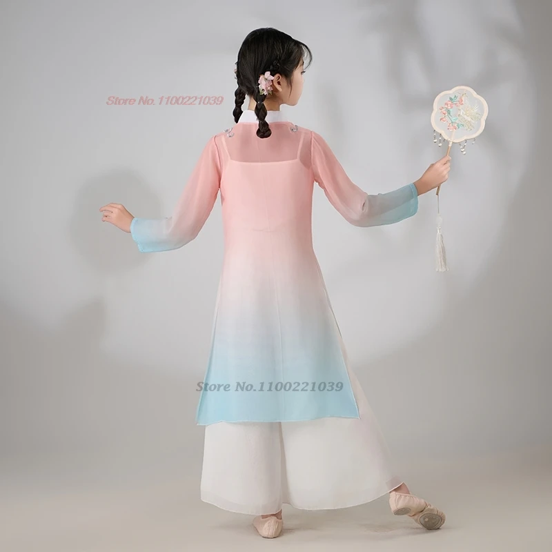 2025 traje de Baile Folclórico tradicional chino para niños puesta en escena tops de color degradado + Pantalones conjunto de baile bordado de flores