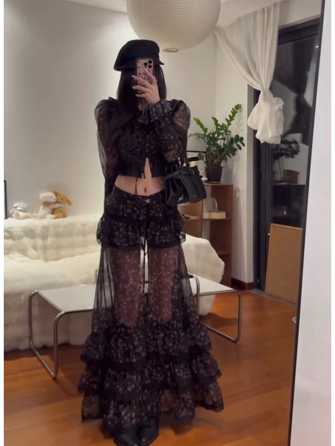 

Romantic Atmosphere Women's Long Sleeve Top And Half Skirt Two-Piece Set Spring Fashion Breathable Polyester Fiber V-Neck Shirt