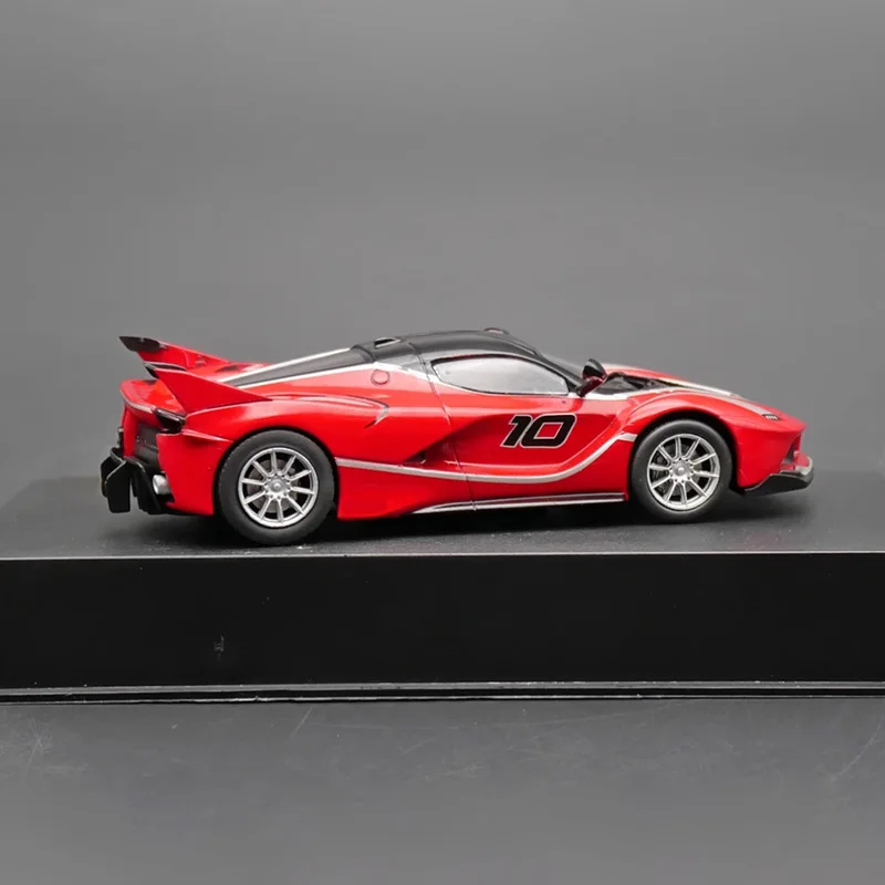 Diecast 1:43 Scale Ixo FXX K 2014 Model Alloy Car Finished Product Simulation Series Toy Automobile Souvenirs Collection Gift