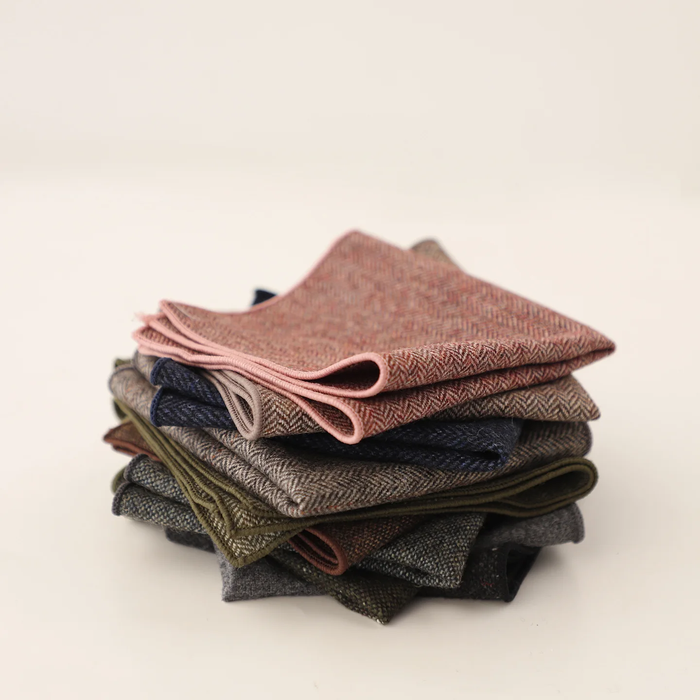 23cm Fashion Mens Wool Pocket Square Plaid Striped Solid Brown White Handkerchief Wedding Party Suit Hanky Knitted Towel Cravat