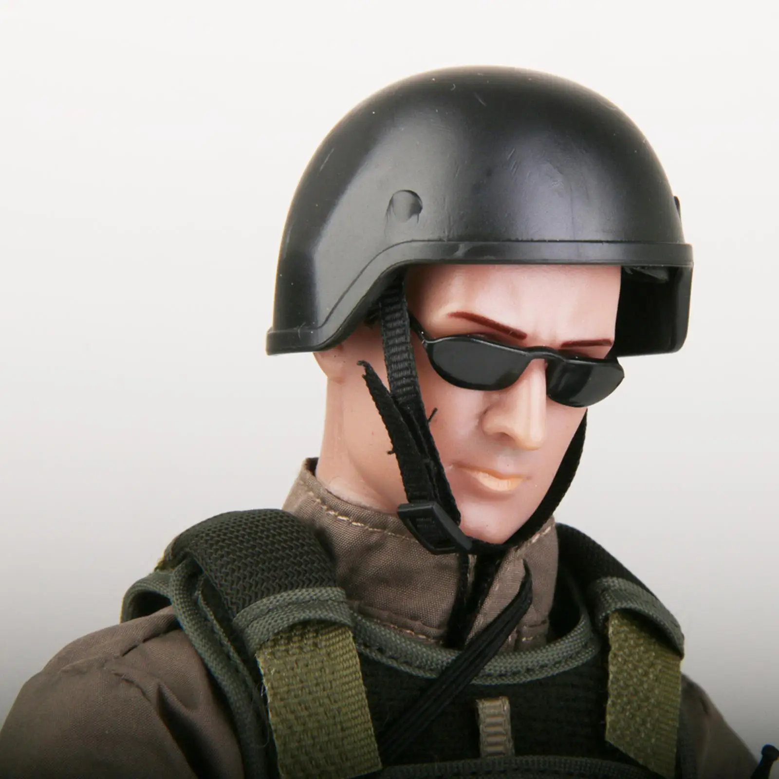 Soldier Medic Posable Action Figure Plastic Miniature Accessories 1 6 Doll for Display and Collection