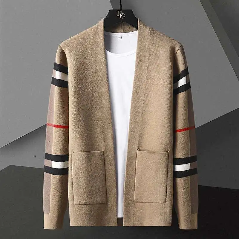 

2023 Autumn Winter England Style Pocket Men Cardigan Fashion Brand Cardigan Plus Size Spliced Color Cardigan Knit Jacket