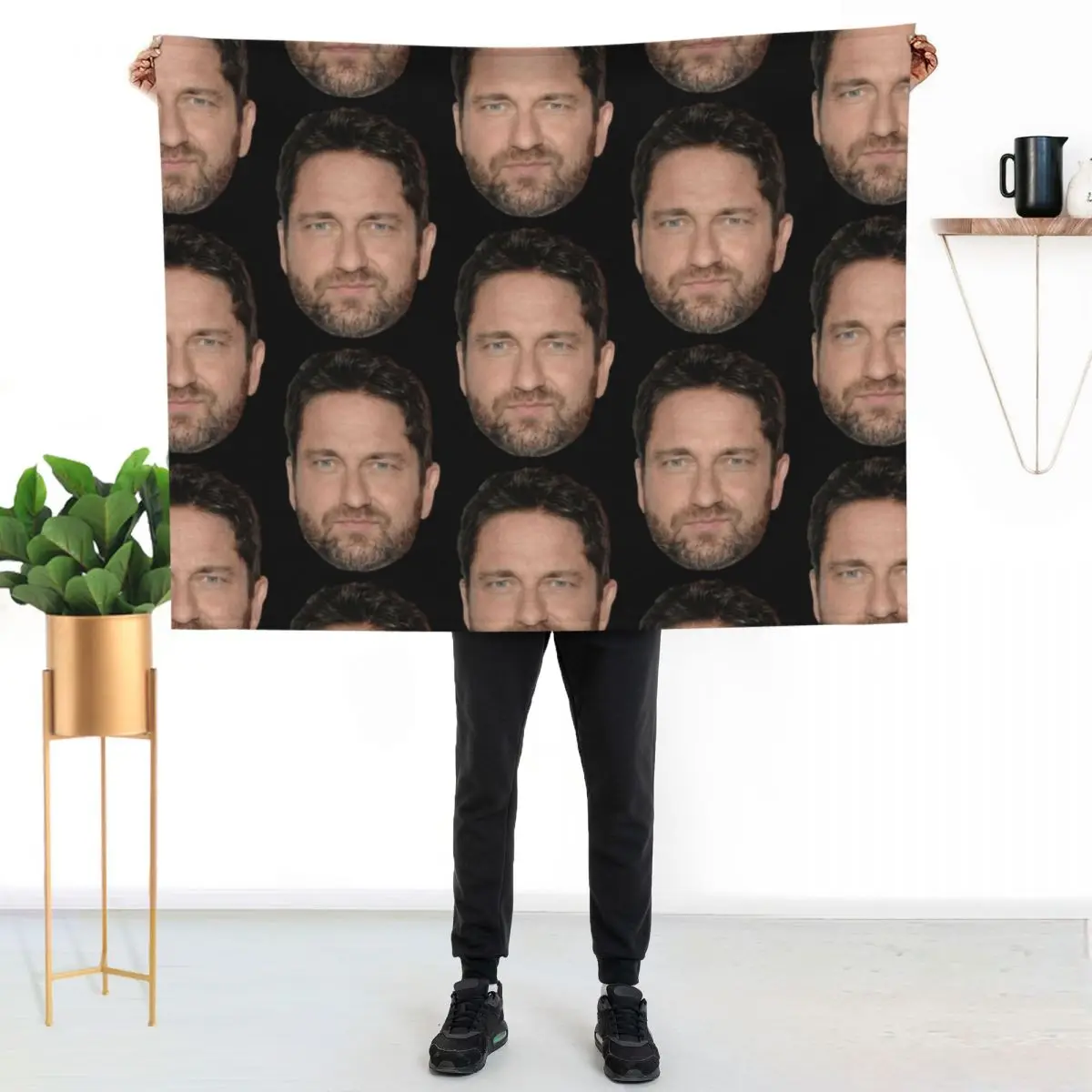 Gerard Butler Throw Blanket Bed linens Shaggy Plaid on the sofa Thins heavy to sleep Bed Fashionable Blankets