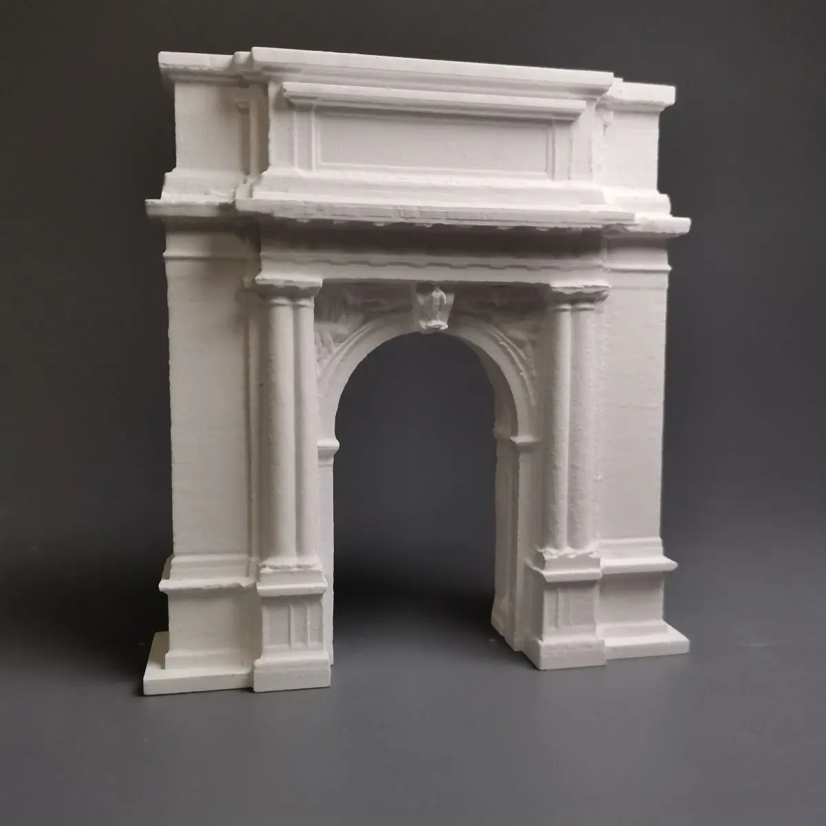 Fujigu Memorial Arch Shallow Relief Plaster 3D Decorative Wall Art Home Ornament