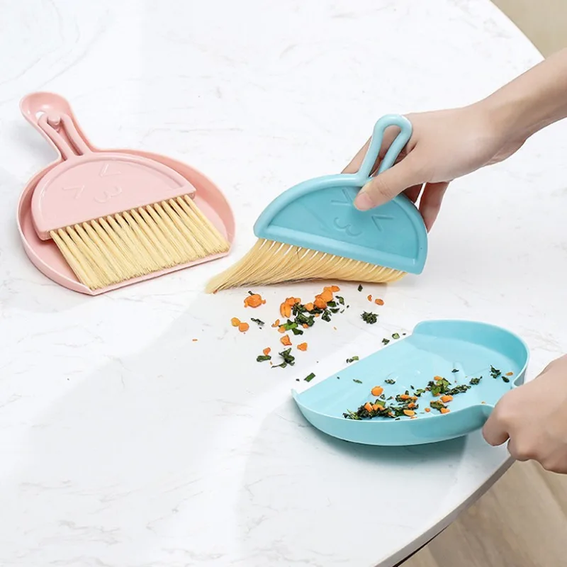 Mini Brooms Dustpans Sets Household Bedroom Desktop Cleaning Tools Cute Plastic Home Accessories Sweeper Wiper Durable Portable