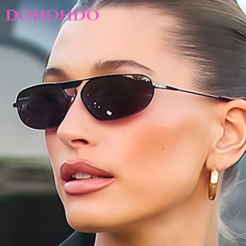 

Fashion Metal Punk Sunglasses Trendy Luxury Brand Designer Sunglasses For Men Outdoor Driving Eyewear Unisex UV400 Lentes Mujer