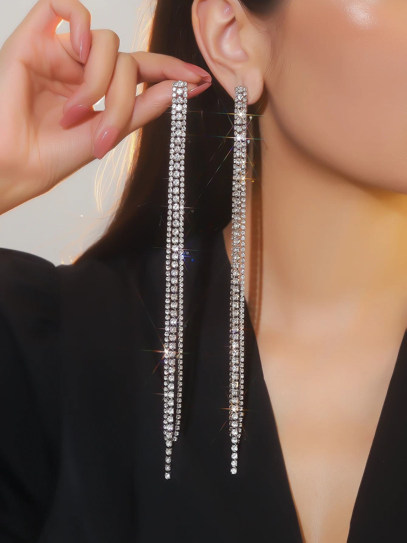 Cold wind temperament diamond inlaid extra-long tassel earrings female fashion light luxury personality versatile earrings