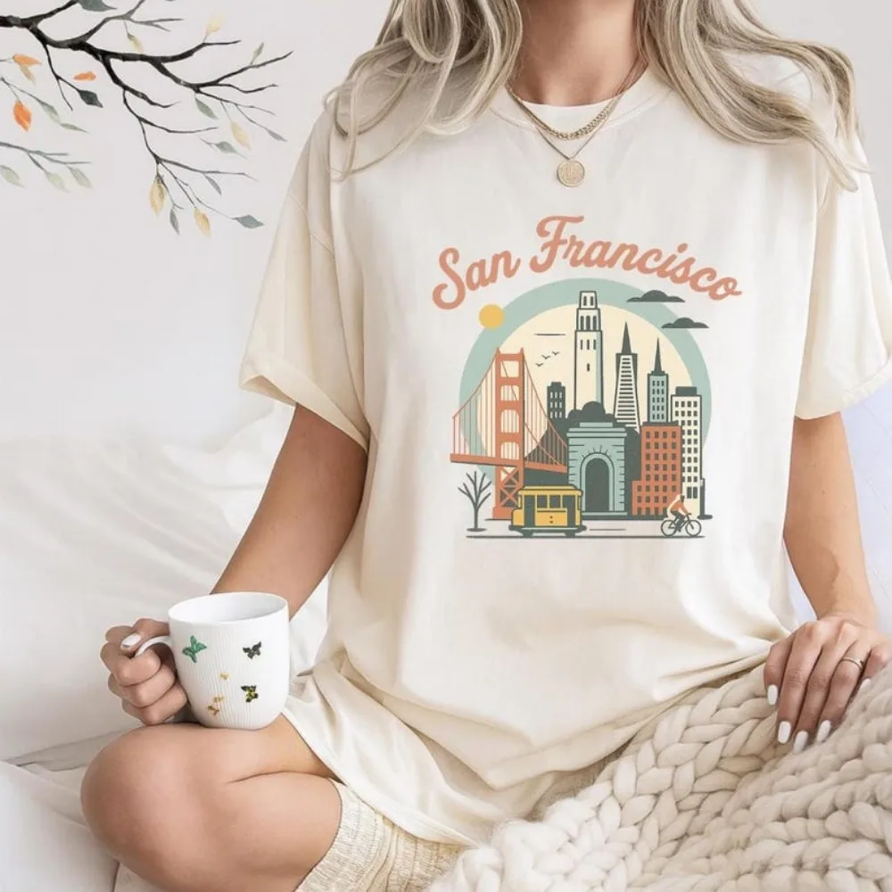 San Francisco Skyline Shirt Vintage Golden Gate Bridge T-Shirt Retro California Travel Graphic Tee Cable Car Cityscape Women Top