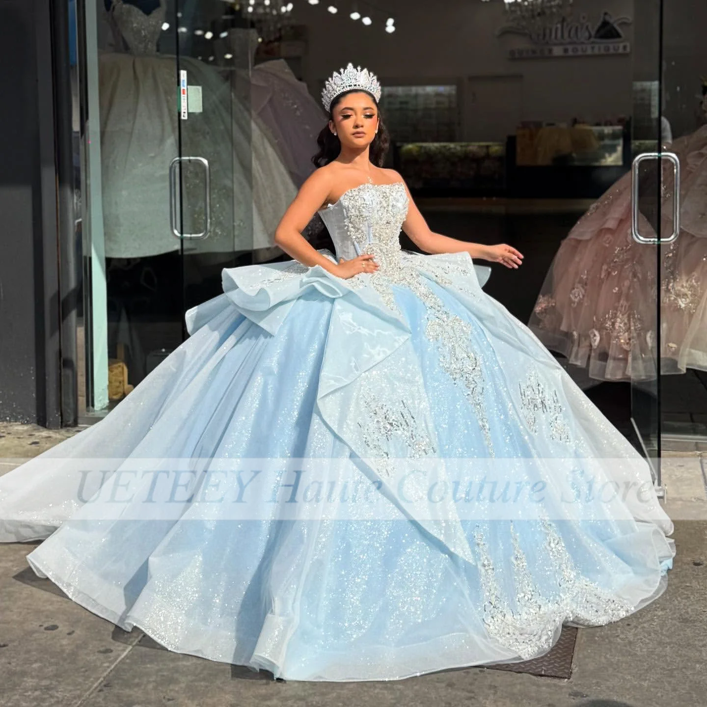 

Блестящие светло-голубые платья Quinceanera с блестками и аппликацией с длинным хвостом и бантом, платья для дня рождения, Vestidos 15, quinceanera по индивидуальному заказу