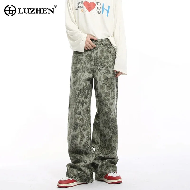 

LUZHEN Hip American Style Personalized Leopard Street Men's Hop New Washed Trousers Stylish Handsome Jeans Straight Tube JY1818