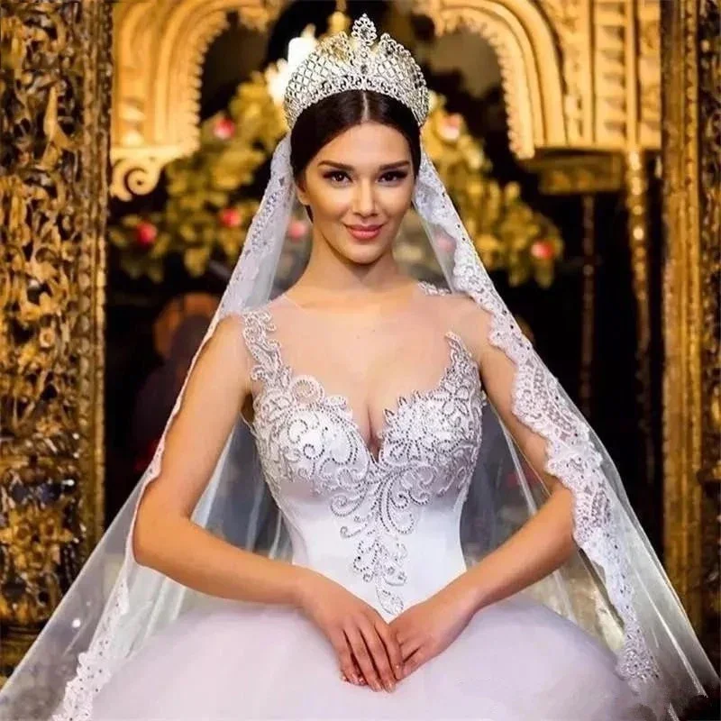 Grânulos personalizados apliques vestidos de casamento trem varredura mangas boné vestido de baile renda inchado vestidos de noiva robe de casamento