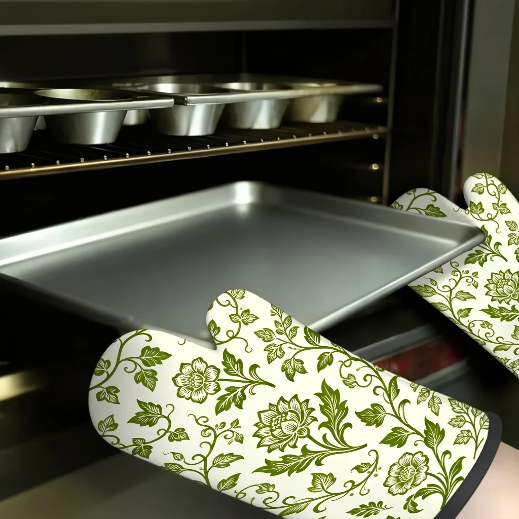 Green Floral Vine Print Oven Mitts 2pcs Heat Resistant Non-Slip for Kitchen Cooking Baking