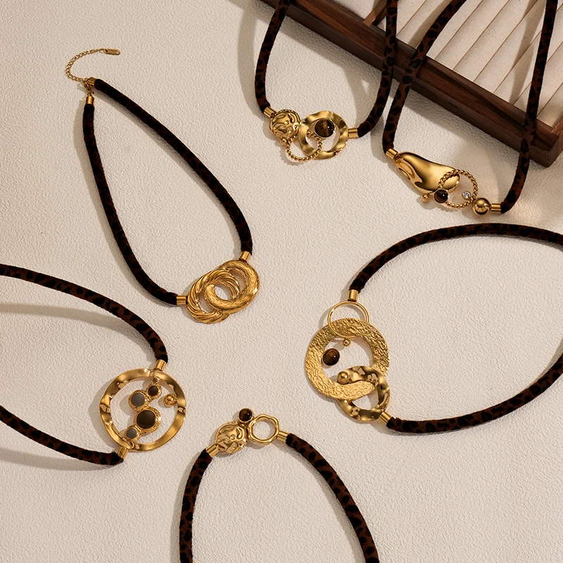 

Vintage charms leopard print hand-woven pendant necklace, metal irregular amber pendant, stainless steel necklace, party jewelry