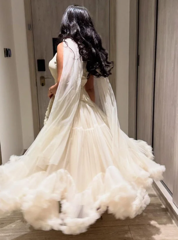 فستان نسائي مخصص عالي الجودة بدون حمالات بدون أكمام بطول الكاحل فستان أبيض من التل فساتين سهرة فساتين حفلات السهرة