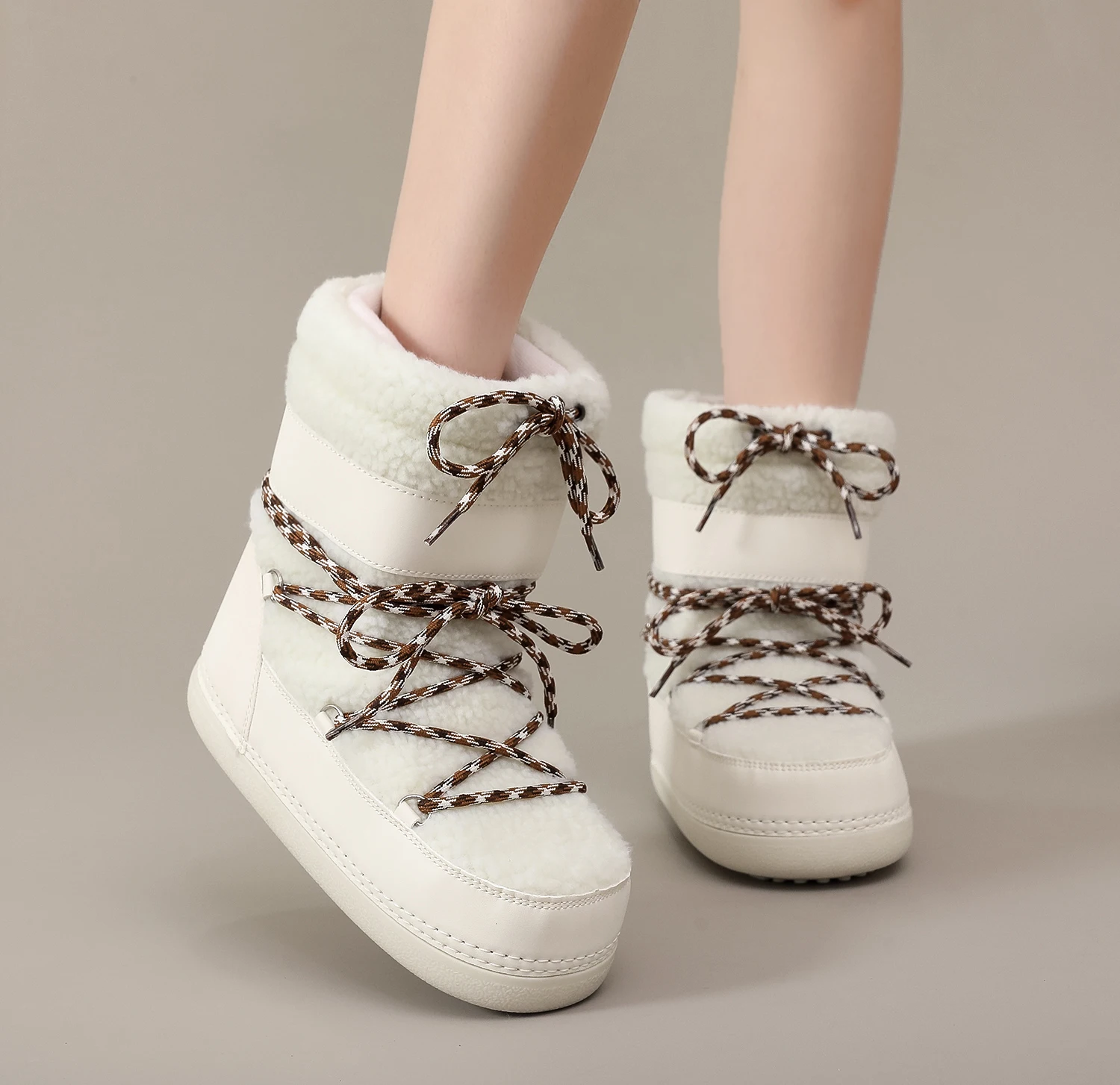 

Women's Space Boots 2026 New Warm Skiing Winter Boots Women Trendy Ladies Winter Shoes Non-slip Girls Short Snow Boots