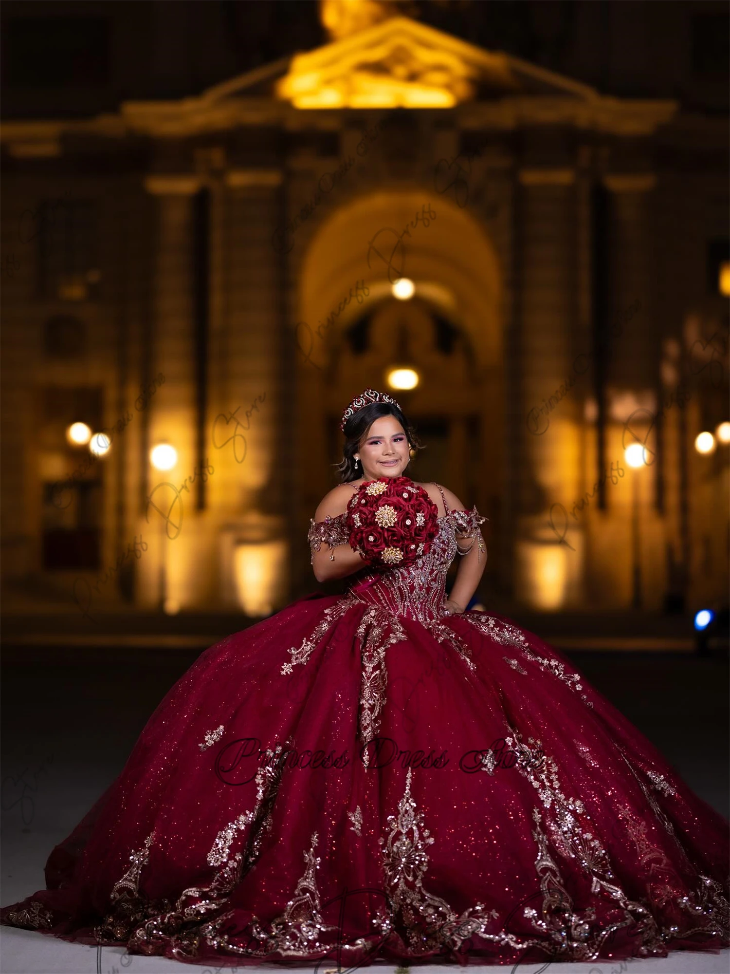 Elegant Tulle Quinceanera Dress Bead Crystal Ball Gown Appliques Sweet 16 Birthday Dress Vestidos De 15 Años Customized