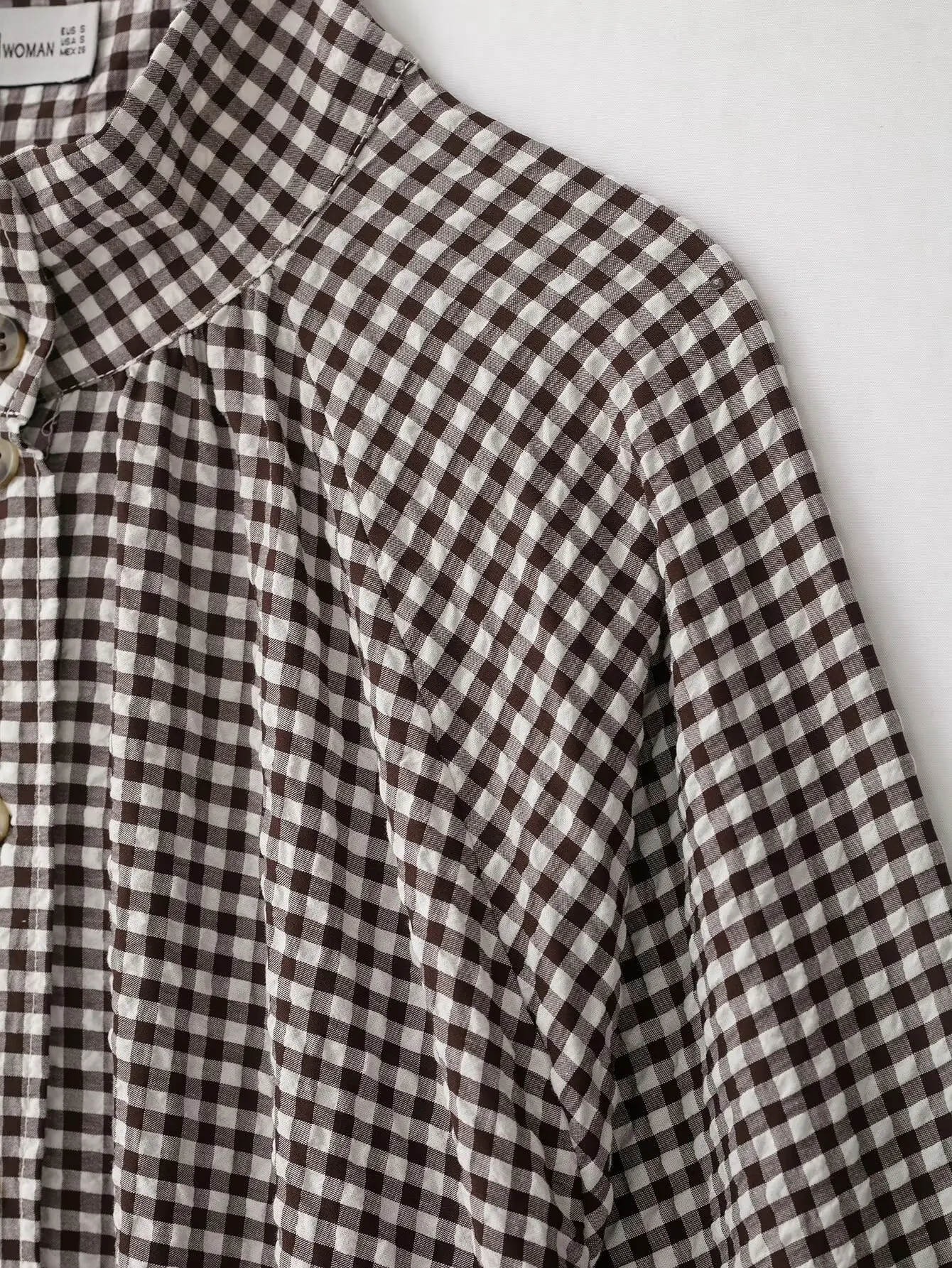 2026 Neue Damen Kurzarm-Bluse mit Langen Ärmeln, Stilvolle Karierte Freizeitbluse für Herbst und Frühling, Elegante Oberteile mit Stehkragen und Knöpfen – Detail 12