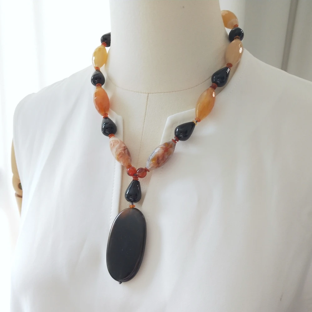 Lii Ji Stone Necklace Carnelian Onyx Agate Pendant 52cm Women's Jewelry Gift Elegant Fashionable Gemstone Accessories for Ladies