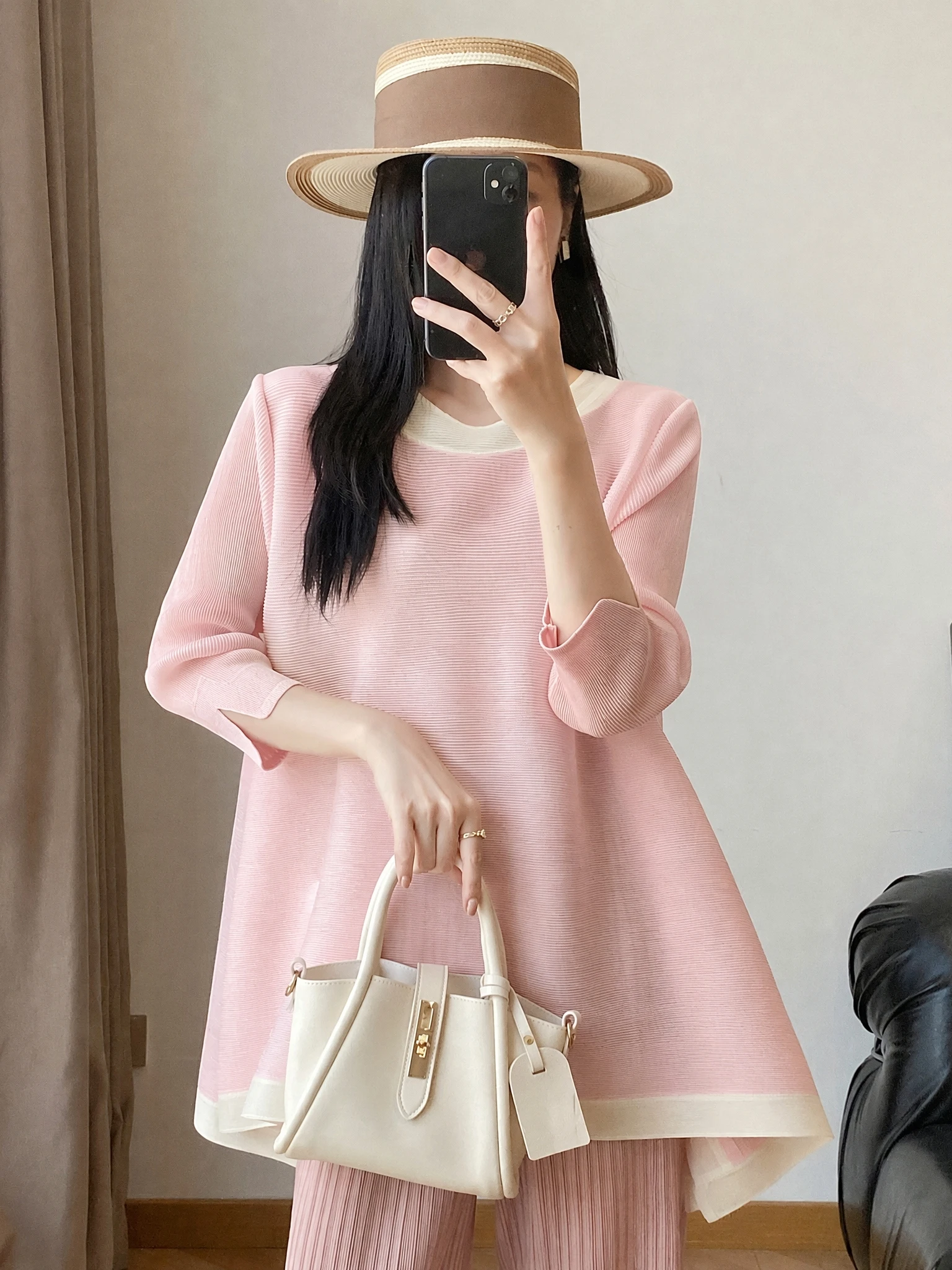 Loose Fit Elegant Style round Neck T-Shirt Three Fold Pleats Seven Quarter Sleeve Women's Casual Top Breathable Polyester
