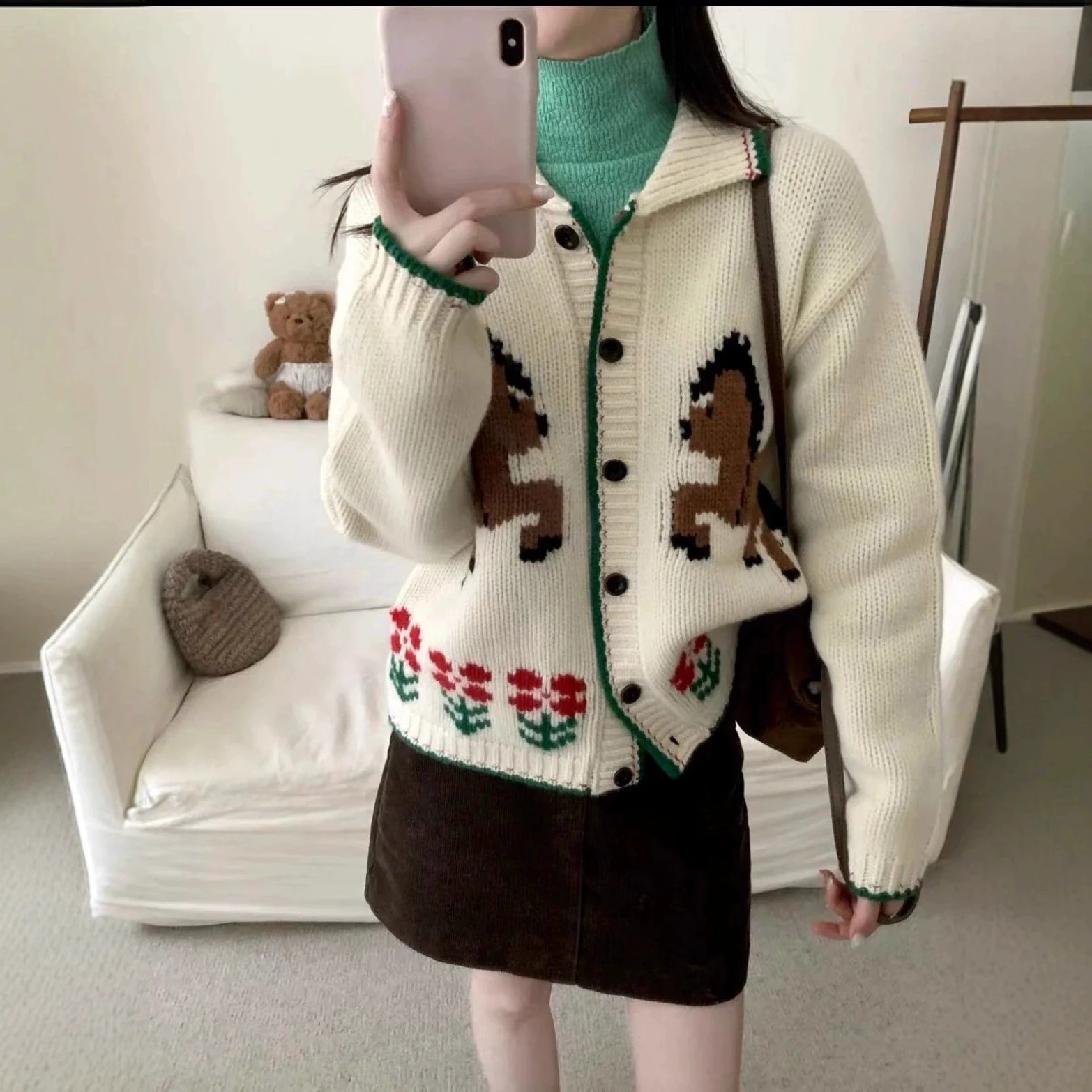 

Осень-зима 2021, женский ретро-контрастный свитер с ромбовидным узором, кардиган, новый ленивый стиль, вязаный кардиган с v-образным вырезом и длинными рукавами